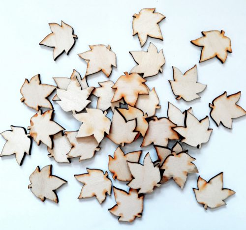 Fa falevelek 3cm 30db/cs 1527