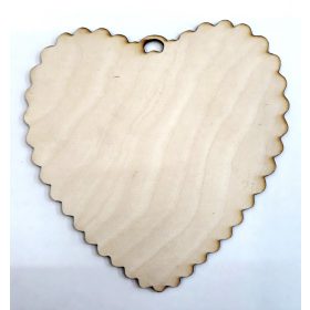 Fa szív fodros szélű 15*15*0,3cm 1675