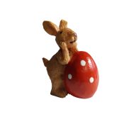 Kerámia nyuszi, piros tojáson könyöklő 5*4cm 467379 – kreatív hobby projektekhez és dekorációhoz – Papelito.hu