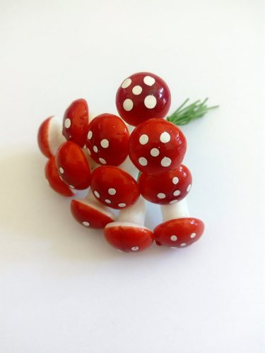 Pick, betűzhető - Gomba 12db-os, 1cm 7513