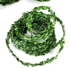  Zöld kitöltő - Babérfüzér 7,5m, 1,5*0,6cm-es levelekkel 7714