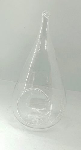 Átlátszó akril talpas kúp 19*10cm 7963