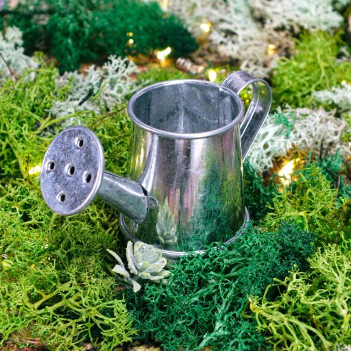 Mini fém locsolókanna 4,5cm – kerti és otthoni dekorációhoz