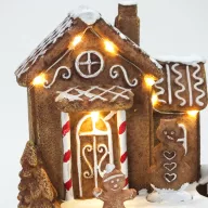 Világítós mézeskalács falu forgós fenyővel – koszorúhoz, asztaldíszhez