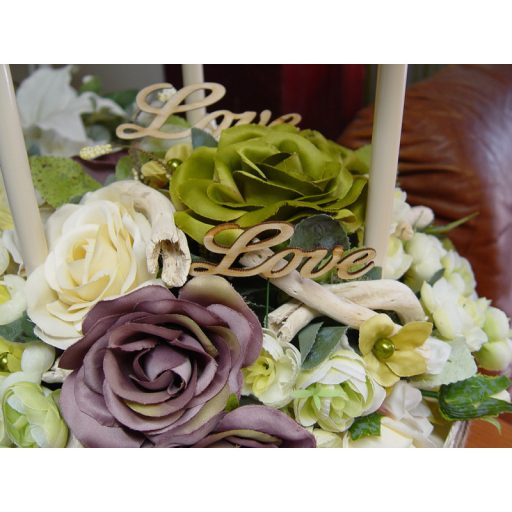 Natúr fa - "Love" felirat 6cm 10db/csomag – valentin napi dekorációhoz