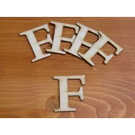 Natúr fa - Betű Carmen 5db/csomag 5cm – festéshez, dekorációhoz #F