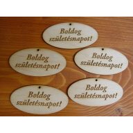 Natúr fa - "Boldog Születésnapot" gravírozott ovál táblák 4x8cm 5db/csomag – kreatív dekorációhoz