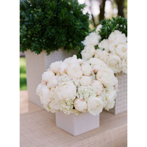 Dekoláda fehér kocka 11x11cm mag: 8cm – koszorúkészítéshez