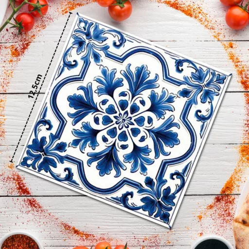 Nyomtatott fa tábla - Mediterrán csempe minta - kék keretes 12,5x12,5cm – húsvéti dekorációhoz