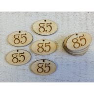 Natúr fa - Évfordulós gravírozott ovál táblák 10db/csomag – festéshez, dekorációhoz #85