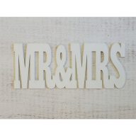 Fa "Mr & Mrs" felirat fehér 25cm – festéshez, dekorációhoz