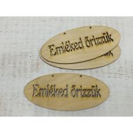 Natúr fa -  "Emléked őrizzük" ovál áttört tábla 14x6cm 3db/csomag – kegyeleti dekorációhoz