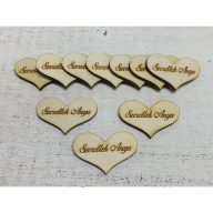 Natúr fa - "Szeretlek Anya" gravírozott szív 10db/csomag – anyák napi dekorációhoz