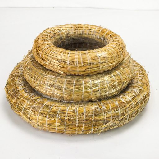 Koszorúalap szalma 30cm – ajtódíszhez, koszorúalapnak