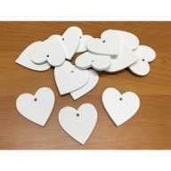 Fa szívek fehér 4cm 15db/csomag – festéshez, dekorációhoz
