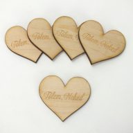 Natúr fa - Szív "Tőlem,Neked" 4cm 5db/cs – valentin napi dekorációhoz