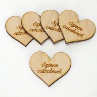 Natúr fa - Szív "Szívem csücskének" 4cm 5db/cs – valentin napi dekorációhoz