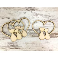 Natúr fa - Cicák szívben 10cm 3db/csomag – valentin napi dekorációhoz