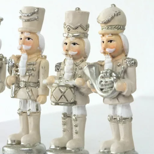 1db Diótörő álló 6cm (4 féle) – karácsonyi dekorációhoz