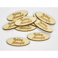 Natúr fa - "Boldog Névnapot" ovál tábla 2x4,9cm 10db/csomag – kreatív dekorációhoz