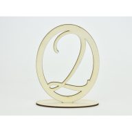 Natúr fa - Asztalszám ovális keretben 2-es 15,5cm – esküvői dekorációhoz