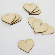 Natúr fa - Szív 4cm 10db/cs – valentin napi dekorációhoz