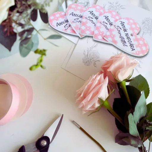 Nyomtatott fa tábla - Anyák napjára - rózsaszín 4cm 5db – anyák napi dekorációhoz