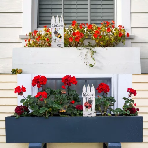 Nyomtatott dekorkarton - Fehér kerítés méhecskével 2db/csomag – húsvéti dekorációhoz