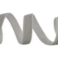 Bársony szalag szürke 10 méter – kreatív dekorációhoz