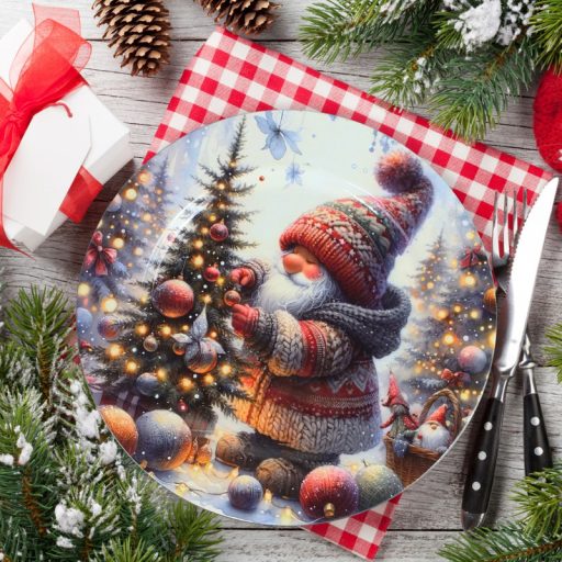 Műanyag kerek tálca Karácsonyfát díszítő manó 33cm – koszorúkészítéshez