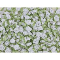 Szatén rózsafejek fehér 950db/csomag - OKOSÁR!