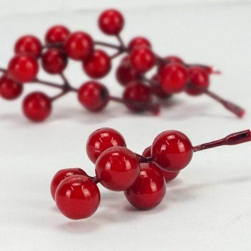 Piros bogyópick hosszúkás 4db/csomag – virágdekorációhoz, koszorúhoz