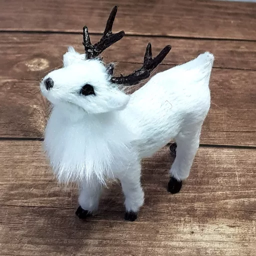 Bőgő szarvas fehér prémium 10cm – koszorúhoz, asztaldíszhez