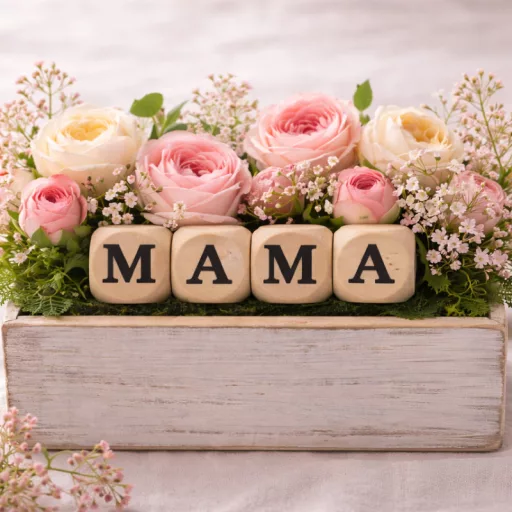   Nyomtatott fa  dobókocka natúr - MAMA felirattal 2szett/csomag