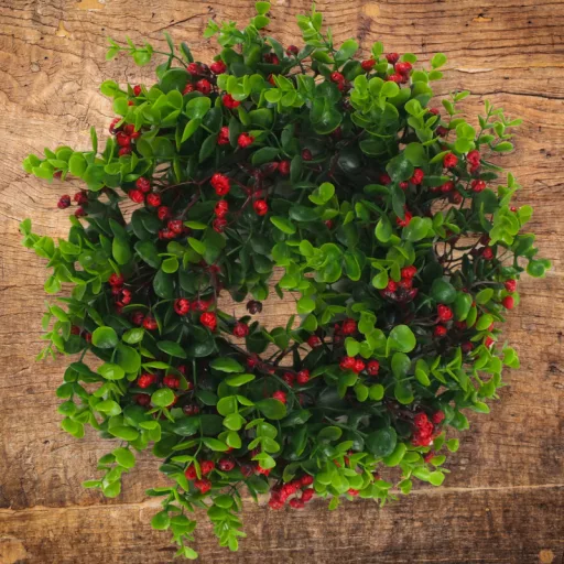 Koszorú piros bogyókkal 39cm 100/# – ajtódíszhez, koszorúalapnak