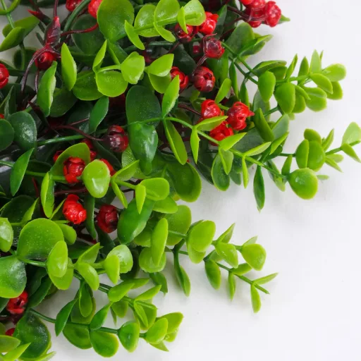 Koszorú piros bogyókkal 39cm 100/# – ajtódíszhez, koszorúalapnak
