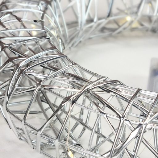 Világító koszorú - ezüst 30cm, időzítővel – ajtódíszhez, koszorúalapnak