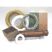 Koszorú alapok, asztal- és ajtódísz kellékek